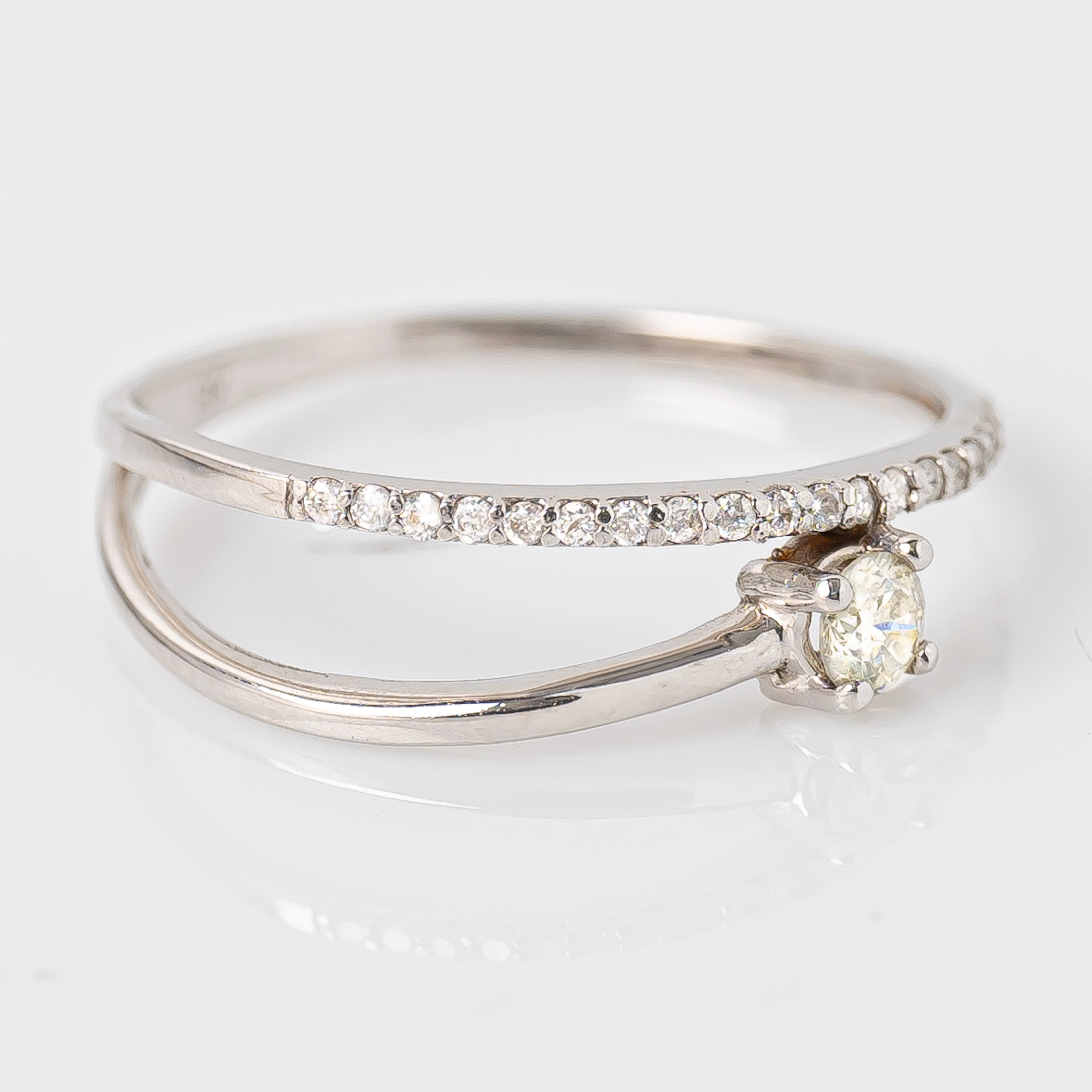 Anillo Diamantes Nat Talla 7 1/2 - Image 3
